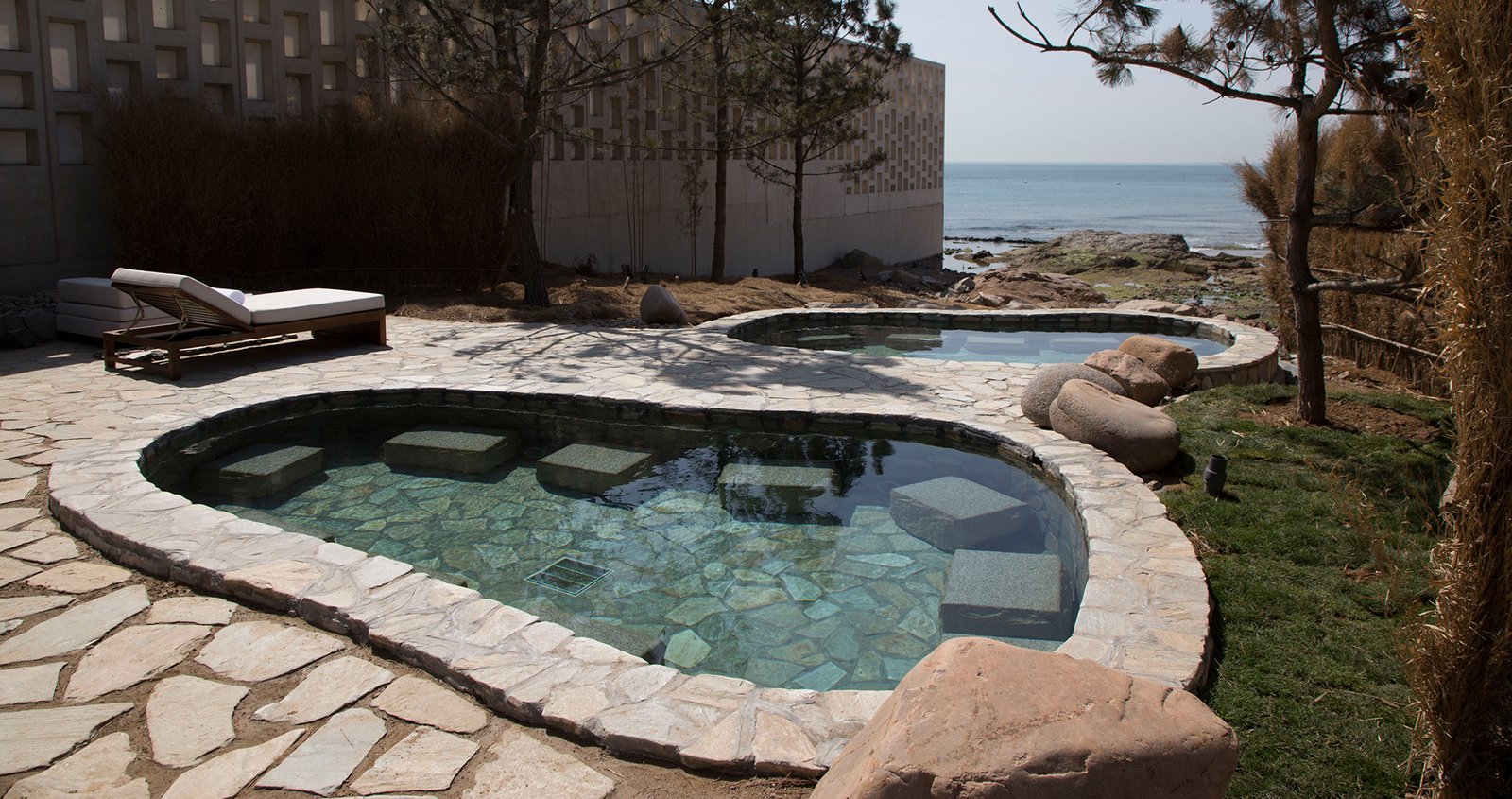 The Lalu Qingdao, the onsen