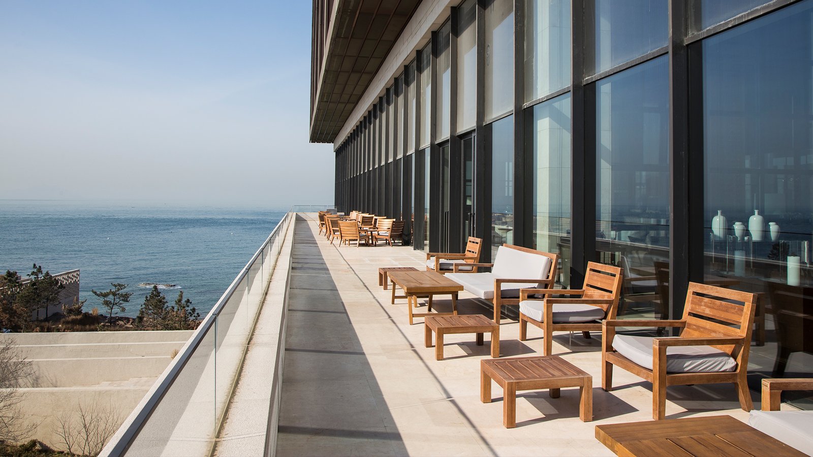 The Lalu Qingdao, l bar