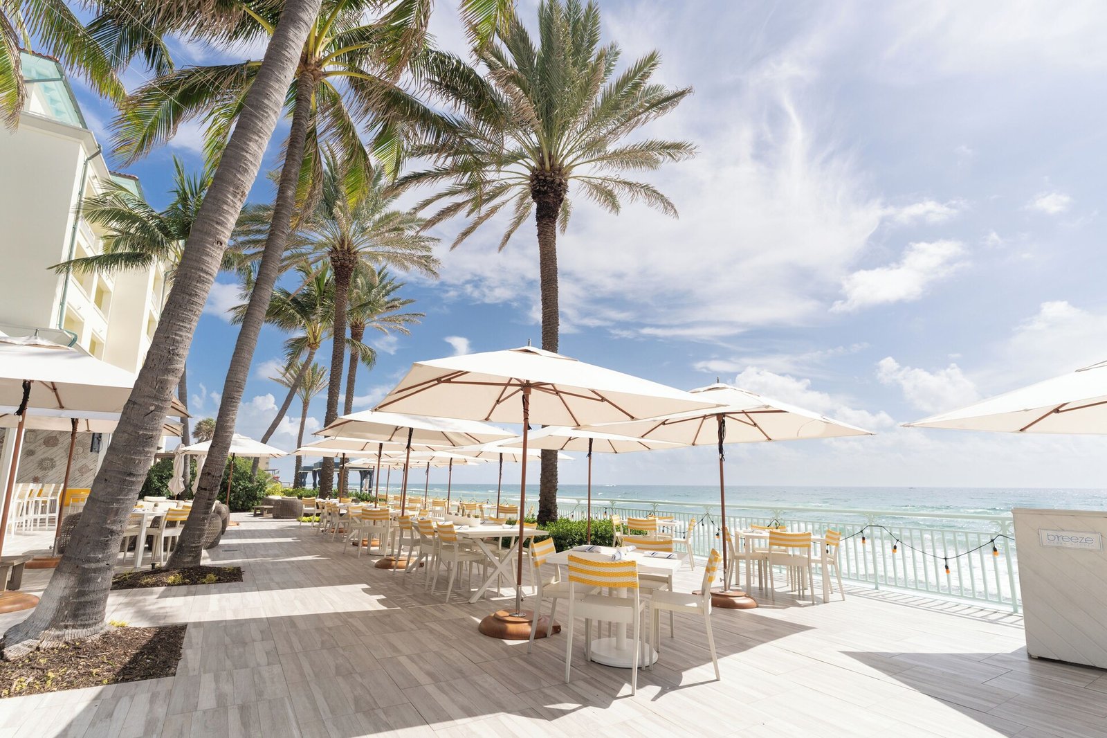 Eau Resort & Spa, breeze ocean kitchen
