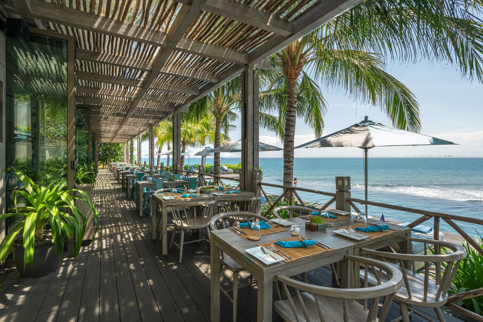 Mia Resort Nha Trang, at the table