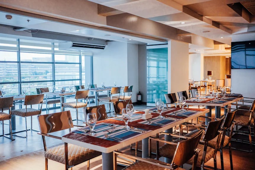 TRYP by Wyndham Mall of Asia — eat & drink
