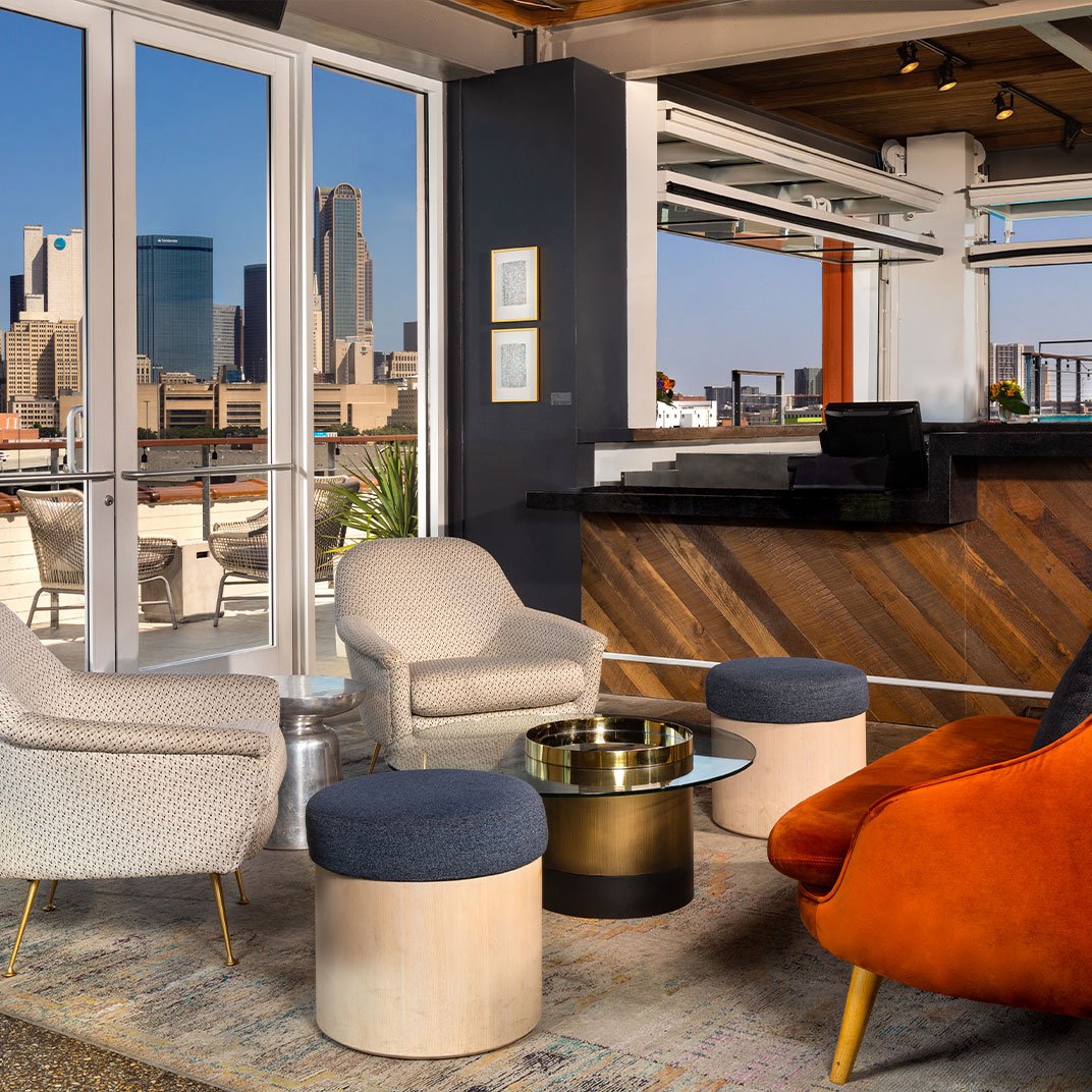 CANVAS Hotel, gallery rooftop lounge
