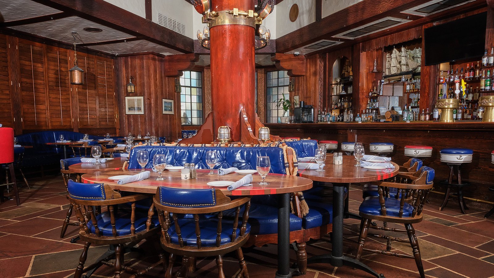 The Brown Palace Hotel and Spa, Autograph Collection, ship tavern