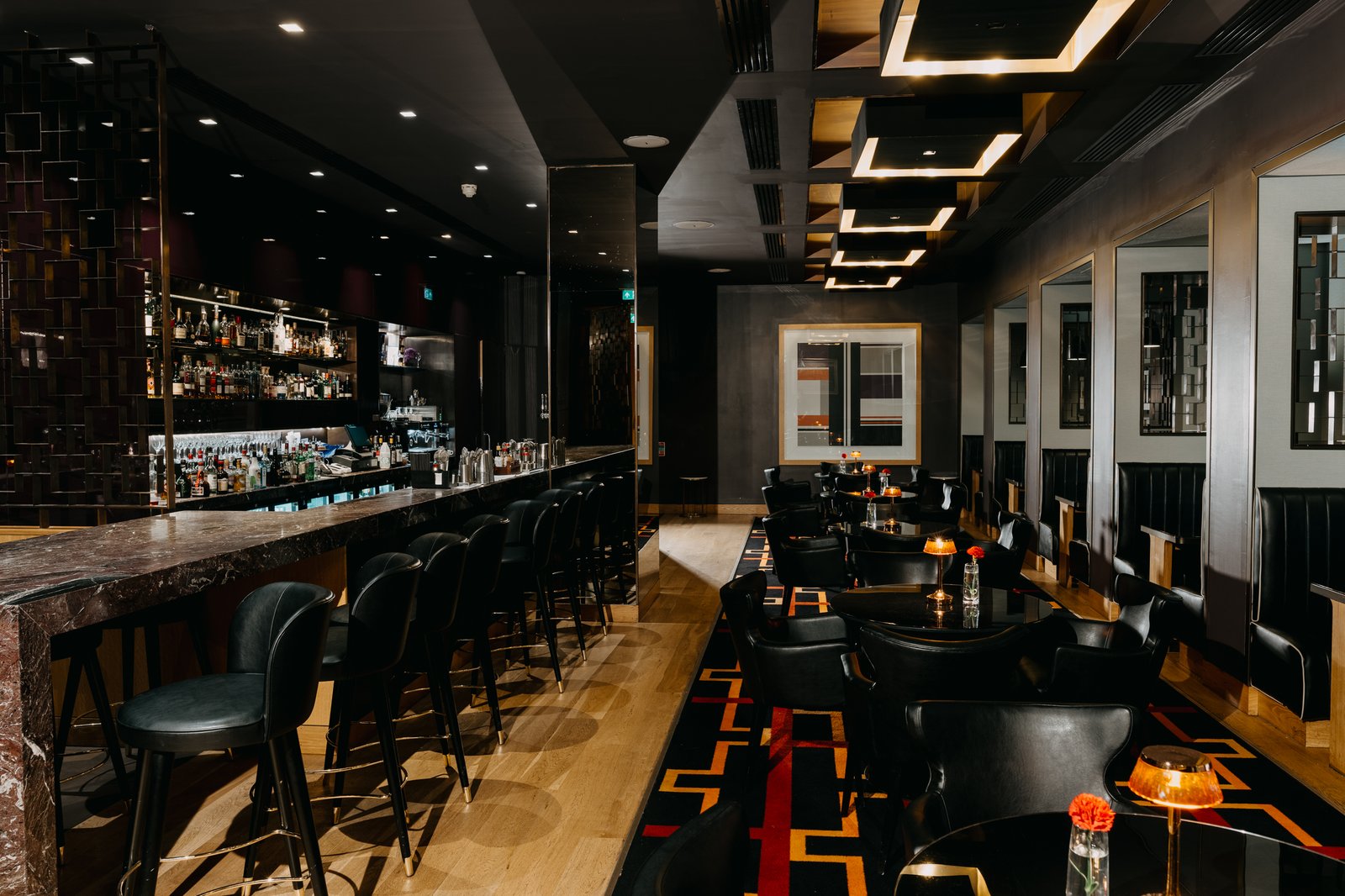 The Fitzwilliam Hotel Belfast, the bar