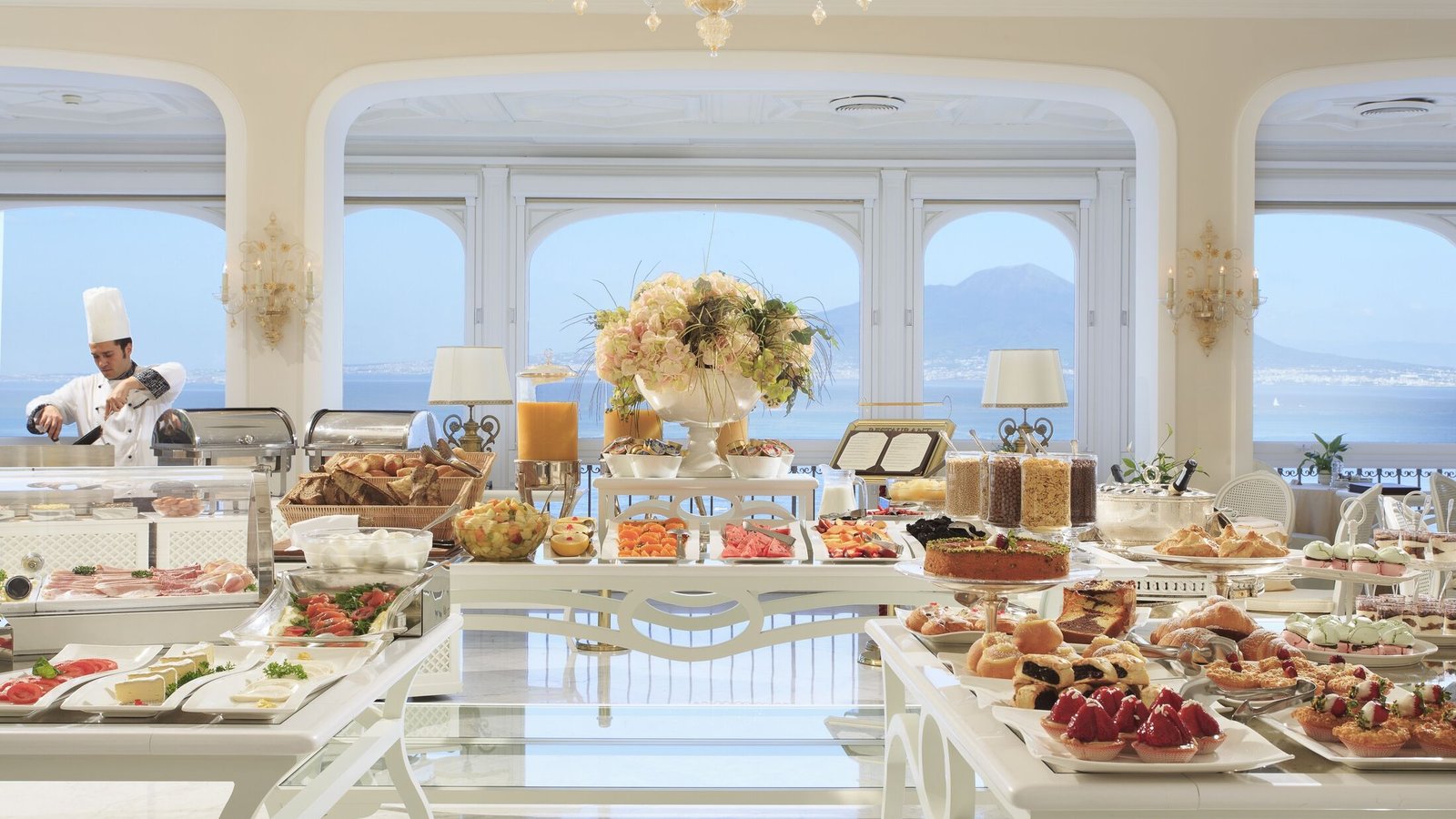 Grand Hotel Ambasciatori, at the table