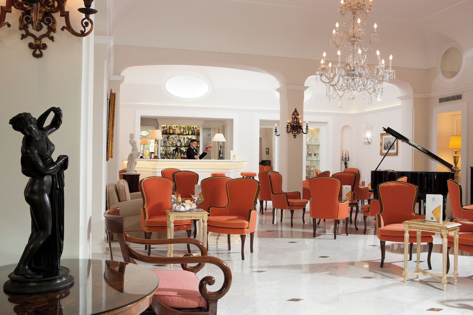 Grand Hotel Ambasciatori, at the table