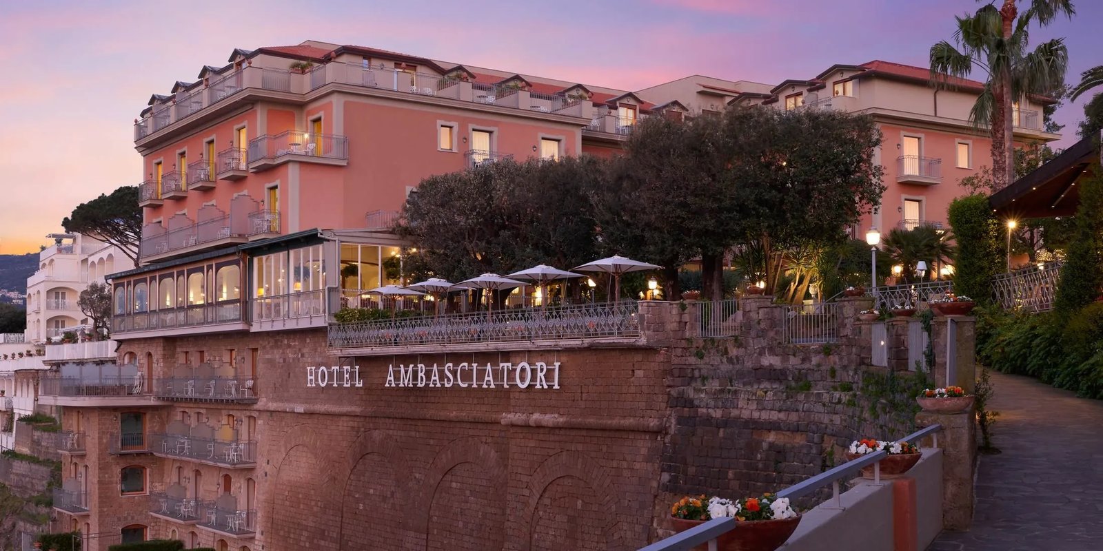 Grand Hotel Ambasciatori, how it began