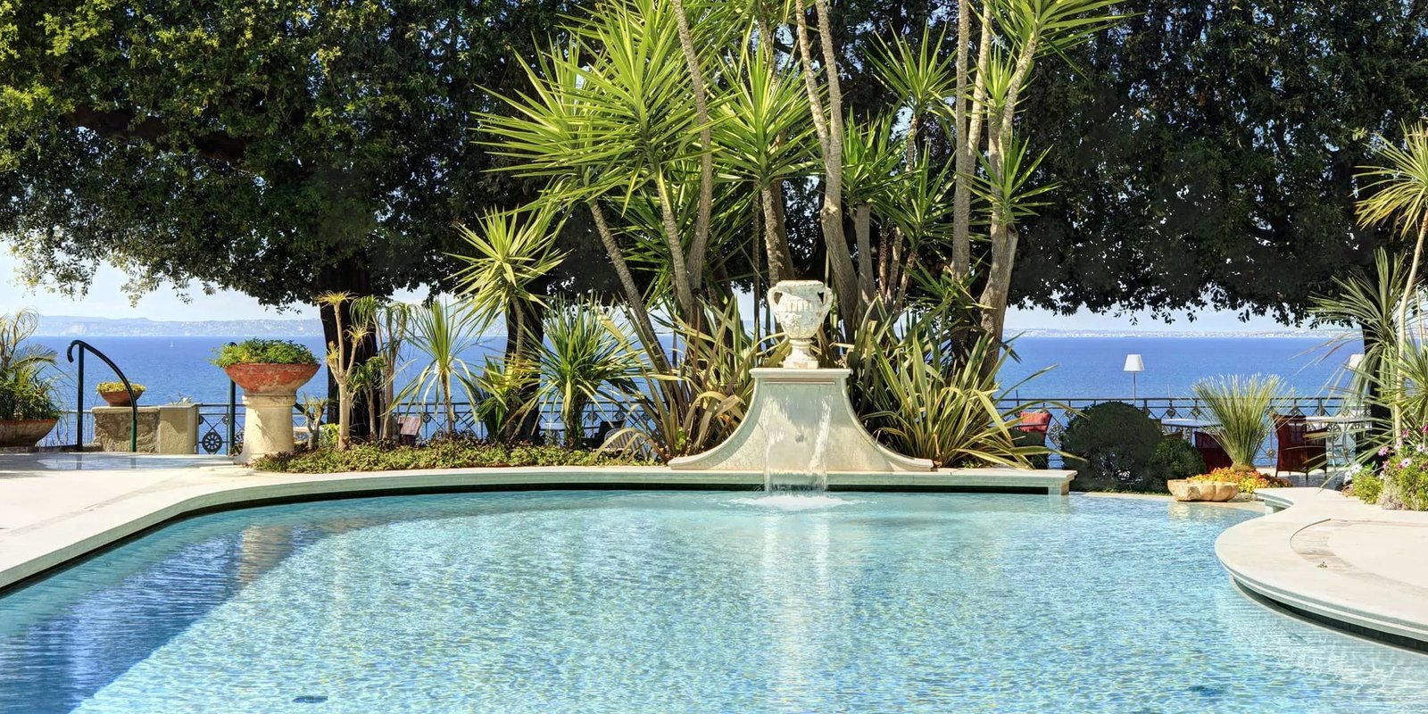 Grand Hotel Ambasciatori, the pool