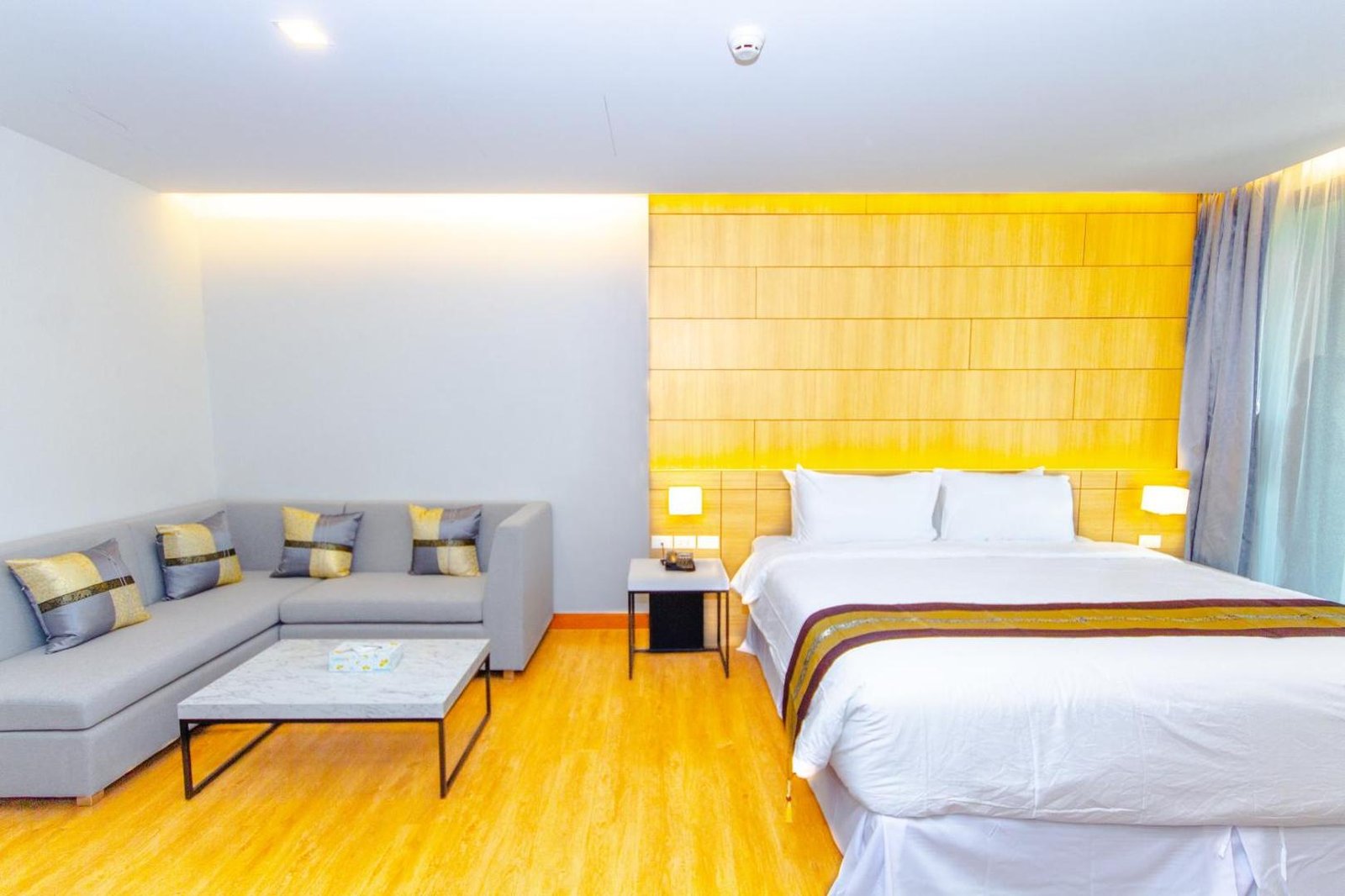 The Grand Chaiyapruek Nimman Hotel — rooms