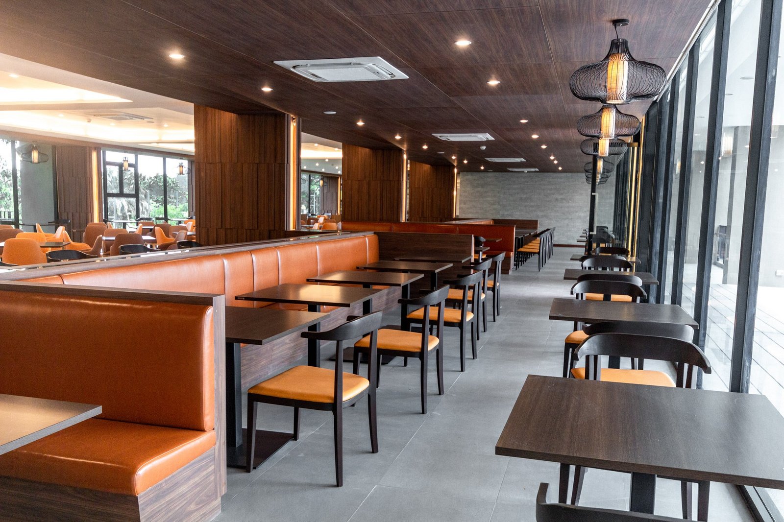 The Grand Chaiyapruek Nimman Hotel — eat & drink