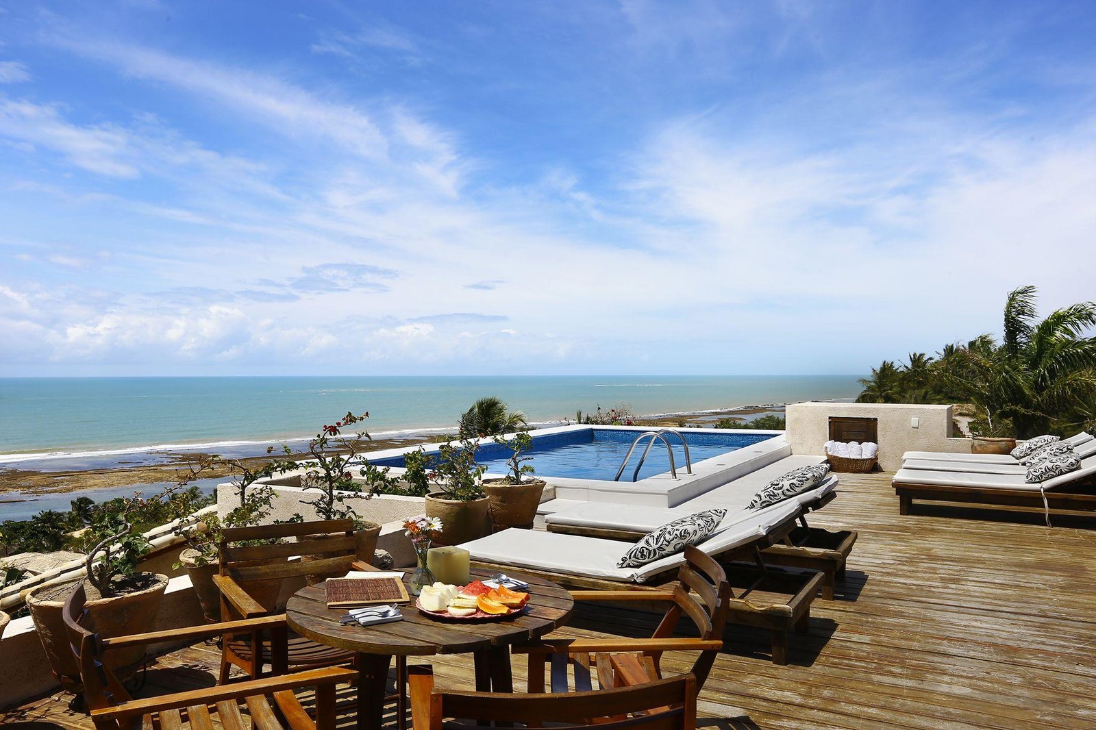 Maitei Hotel