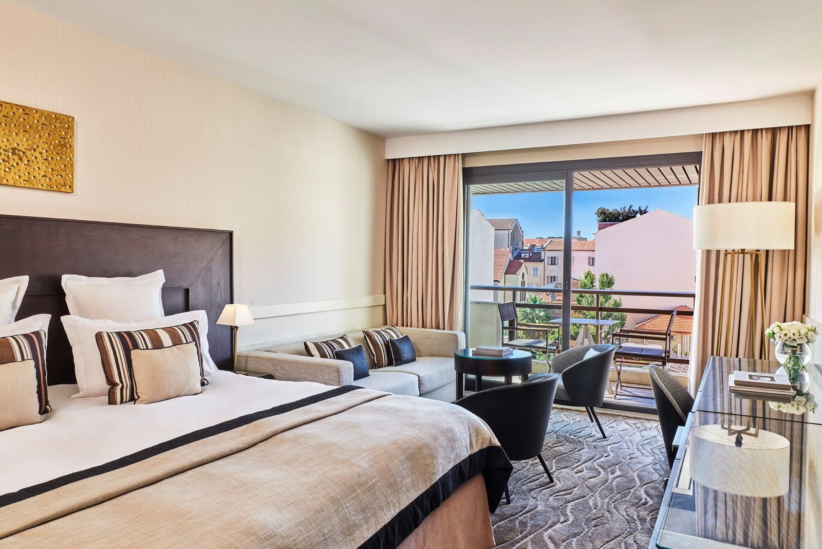 Hôtel Barrière Le Gray d'Albion Cannes, rooms