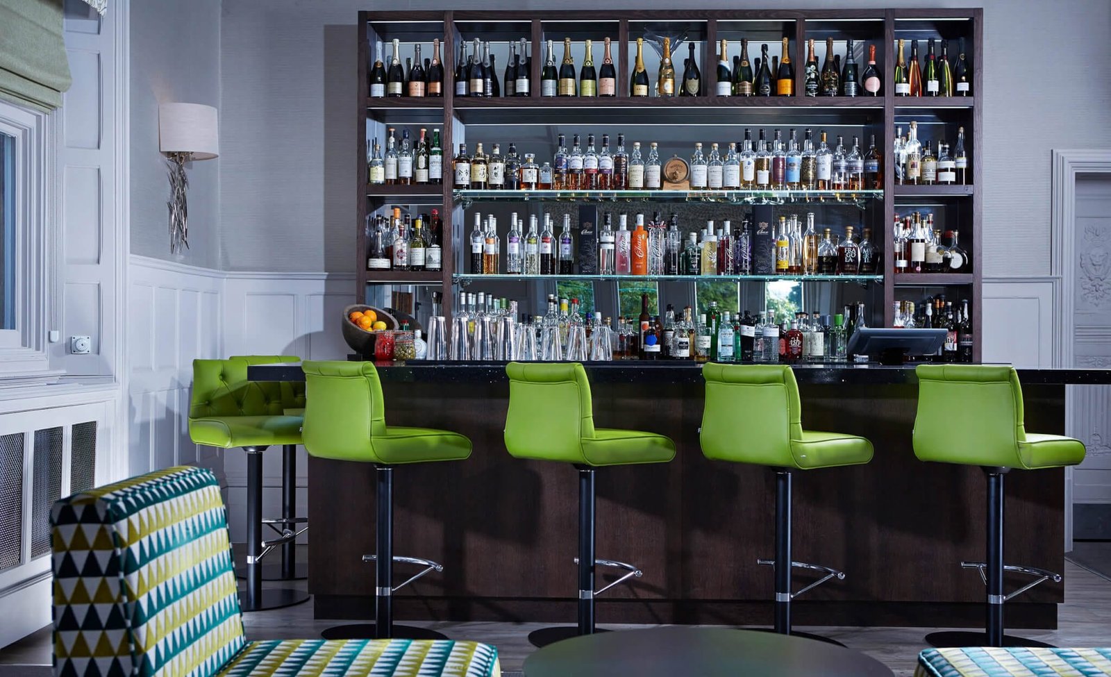 Alexander House & Utopia Spa, at the table