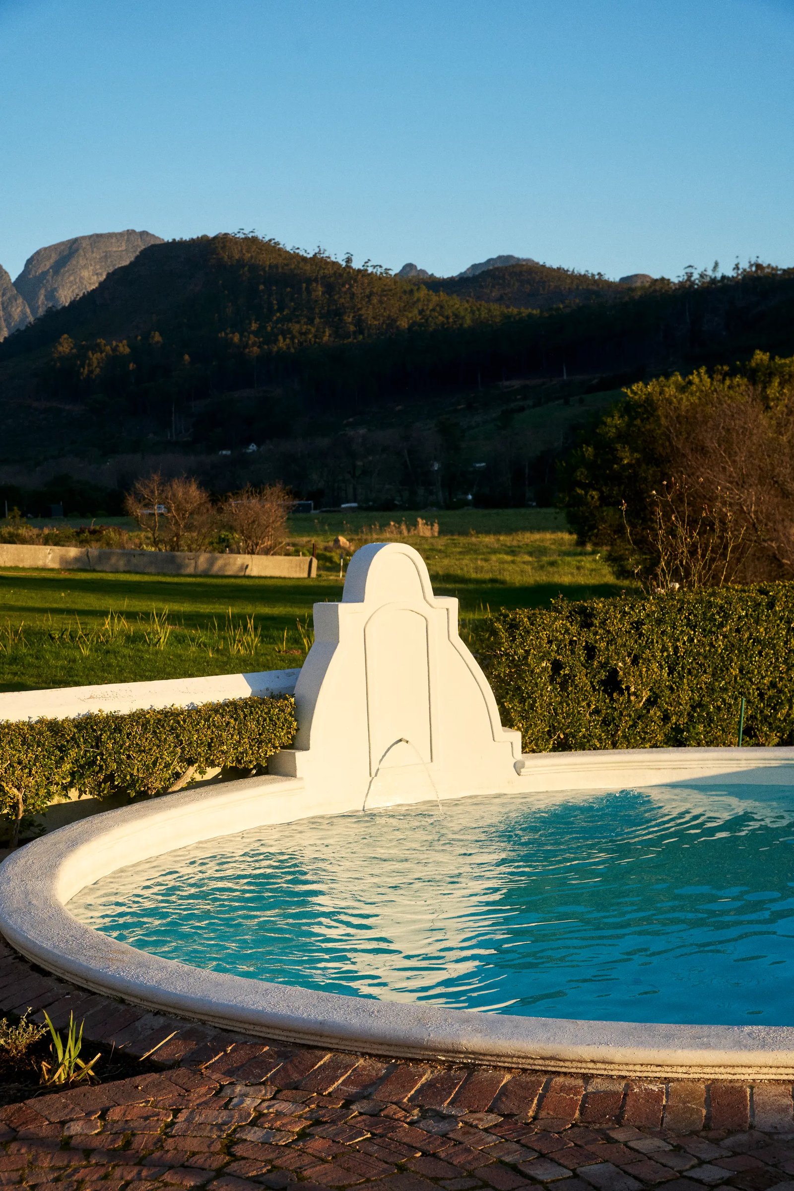 Rickety Bridge Estate, the pool