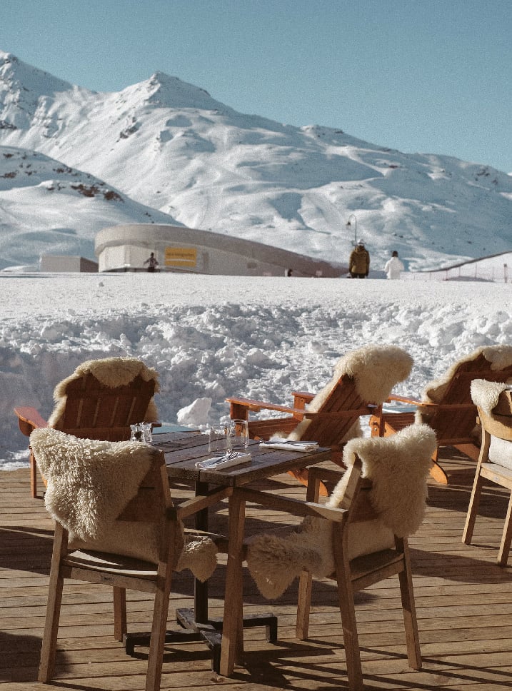 Le Fitz Roy, at the table