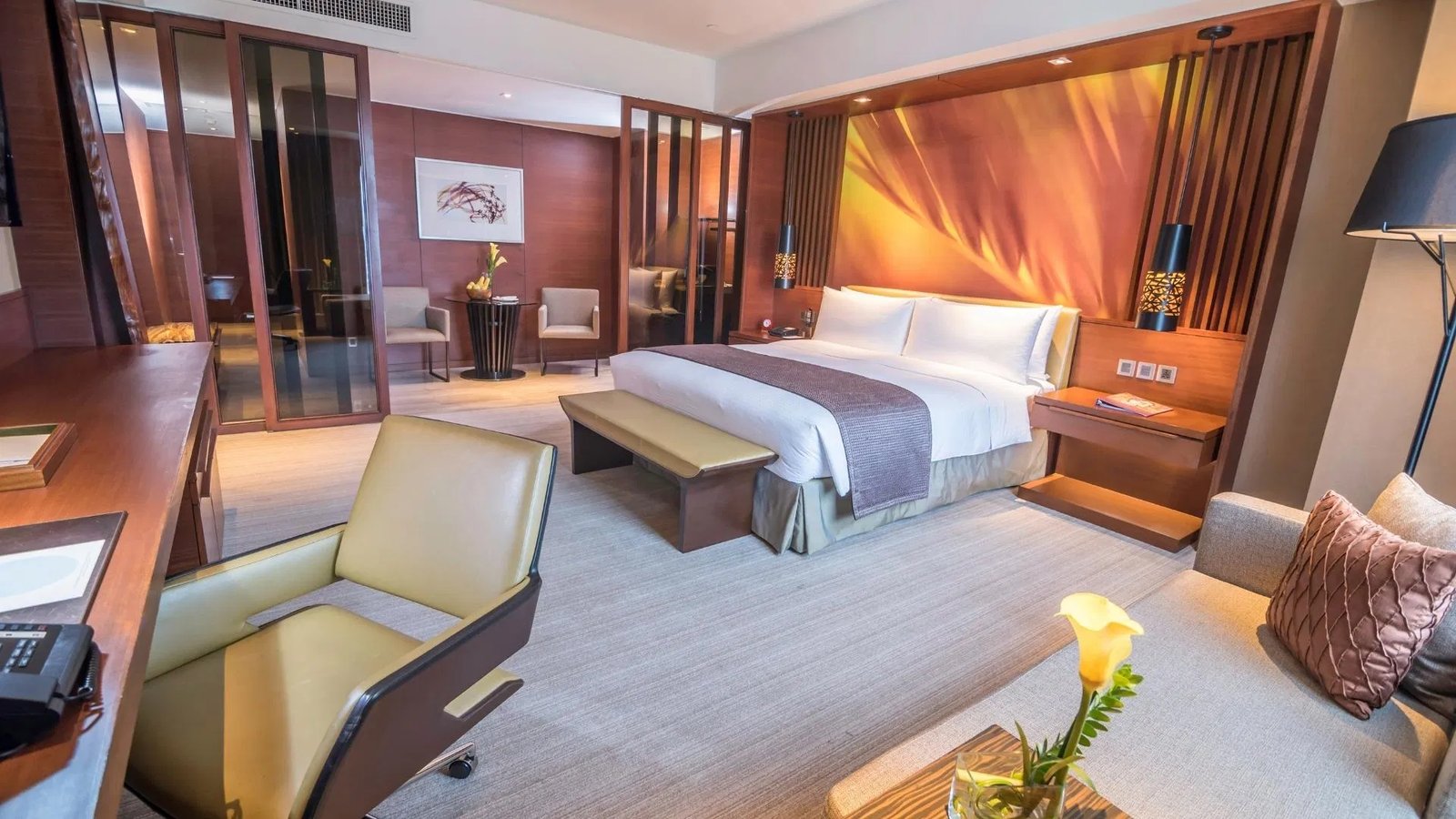 Marco Polo Ortigas Manila — rooms