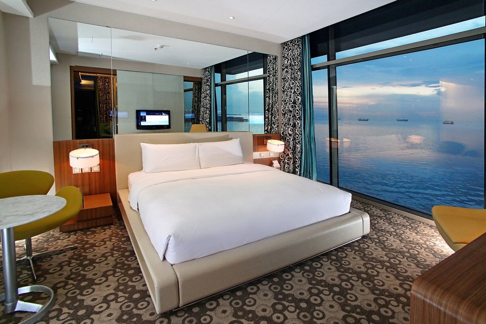Hotel H2O — rooms