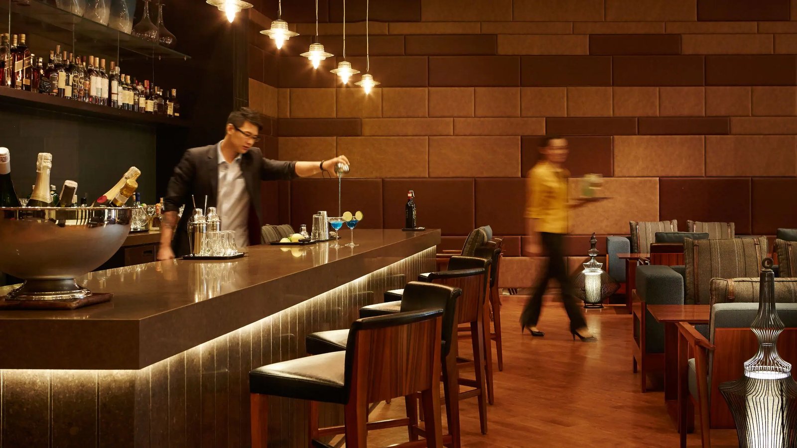 Hyatt Regency Manila City of Dreams — eat & drink