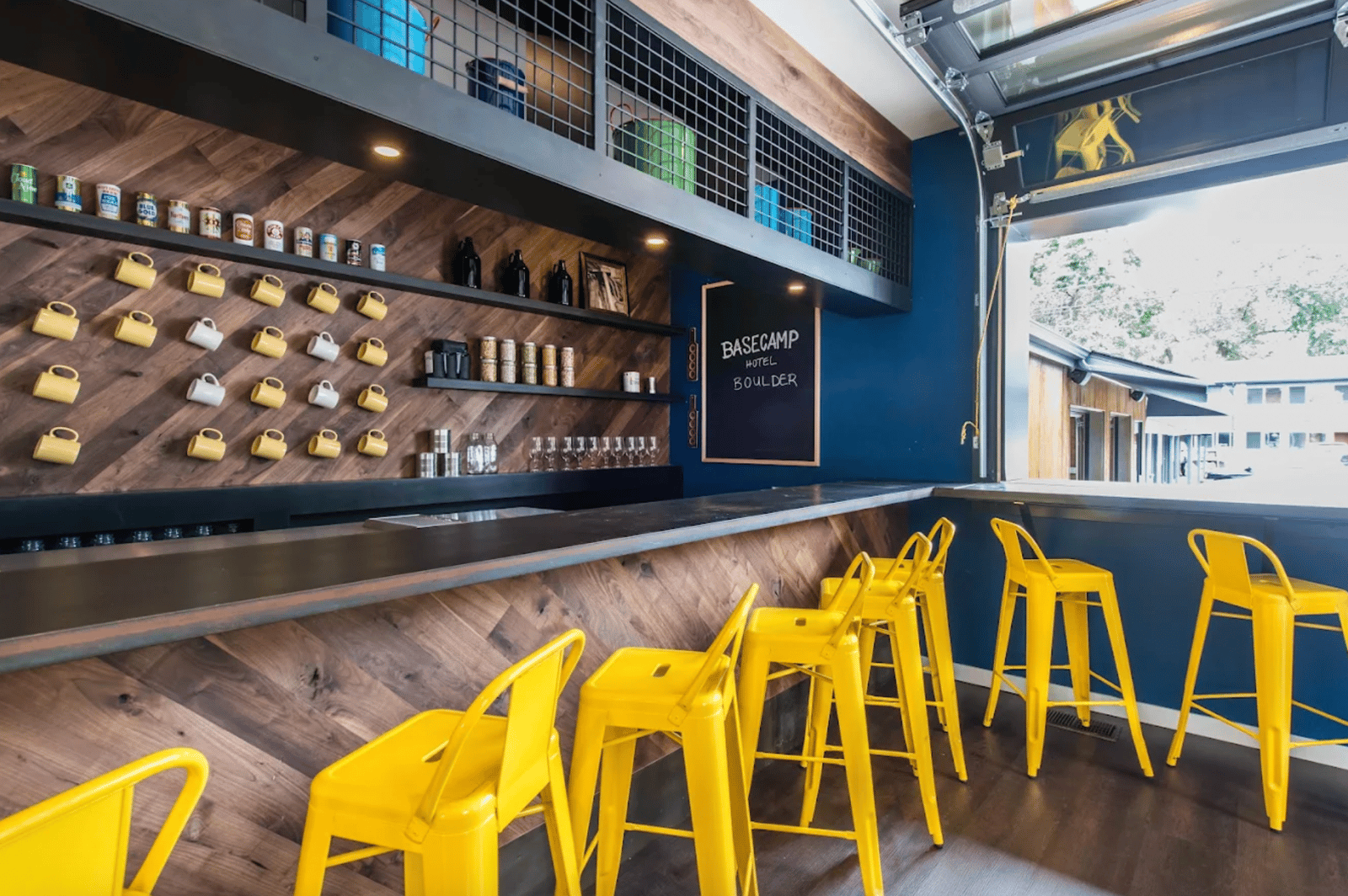 Basecamp Boulder, the lounge