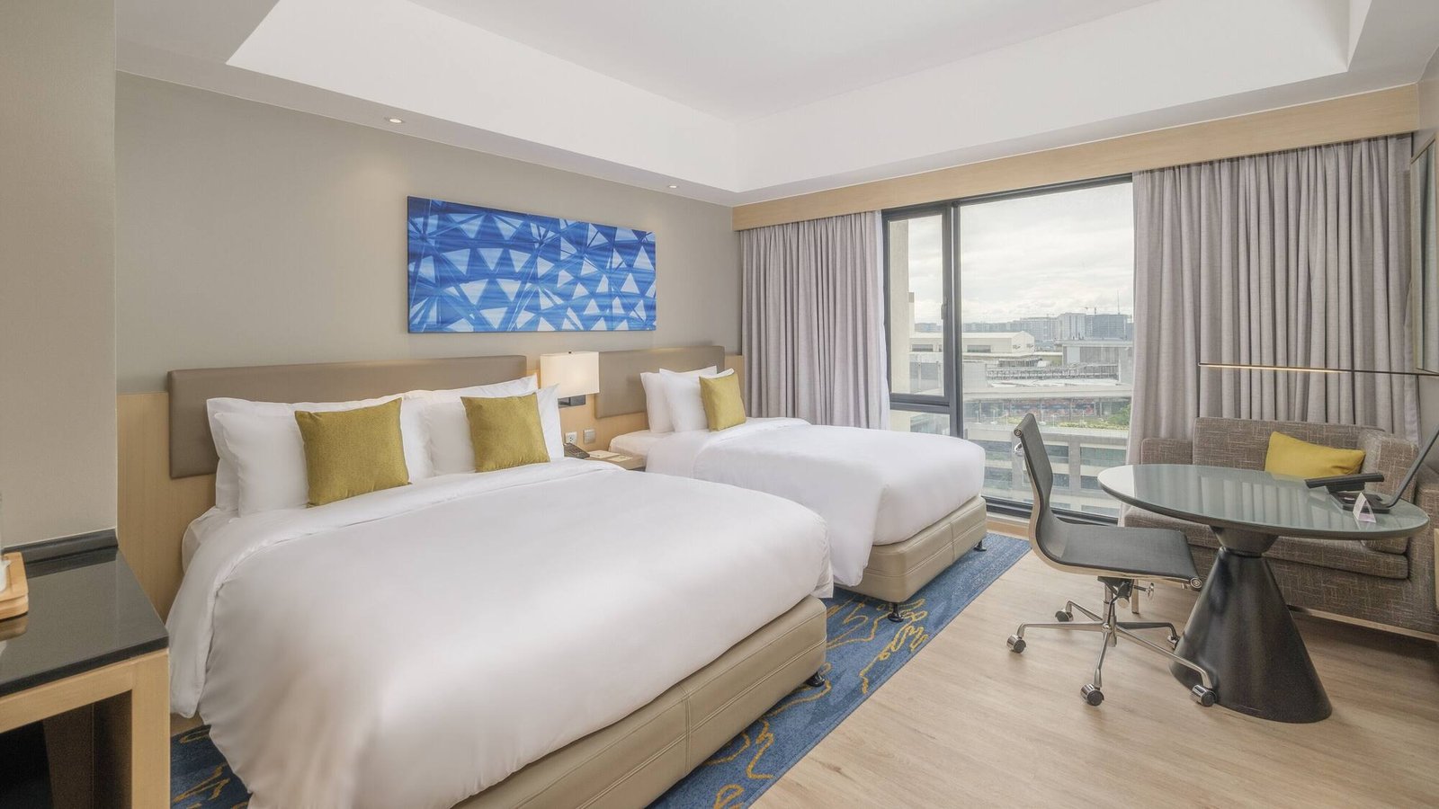 Seda Manila Bay — rooms