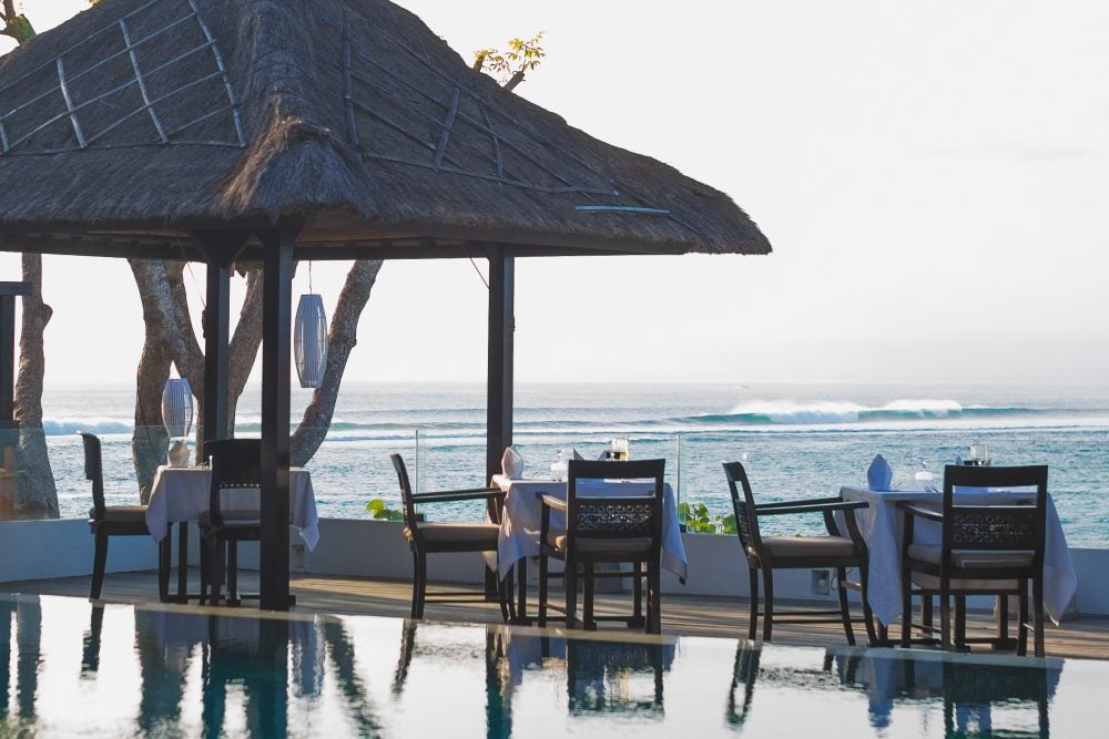 Batu Karang Lembongan Resort & Spa, muntigs bar & restaurant
