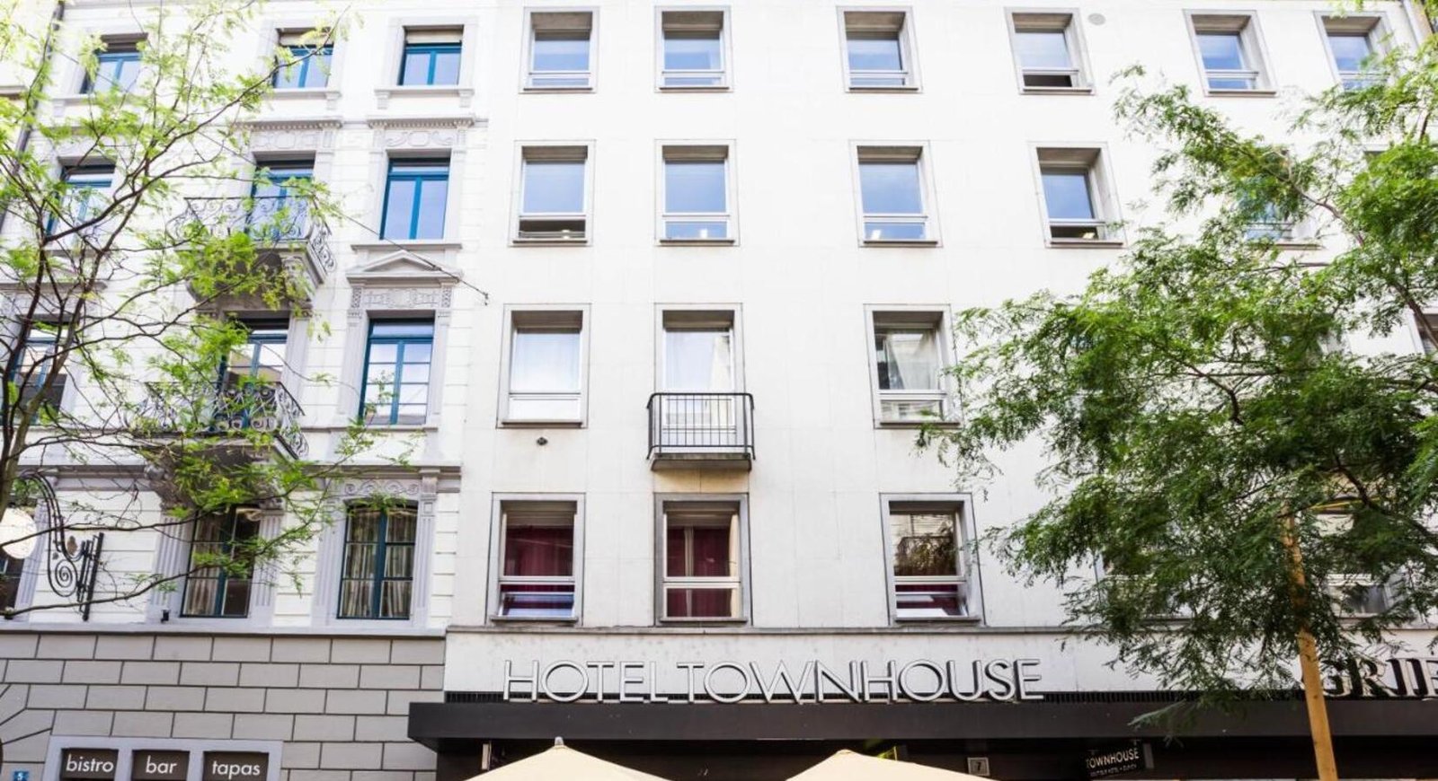 Hotel Townhouse, how it began