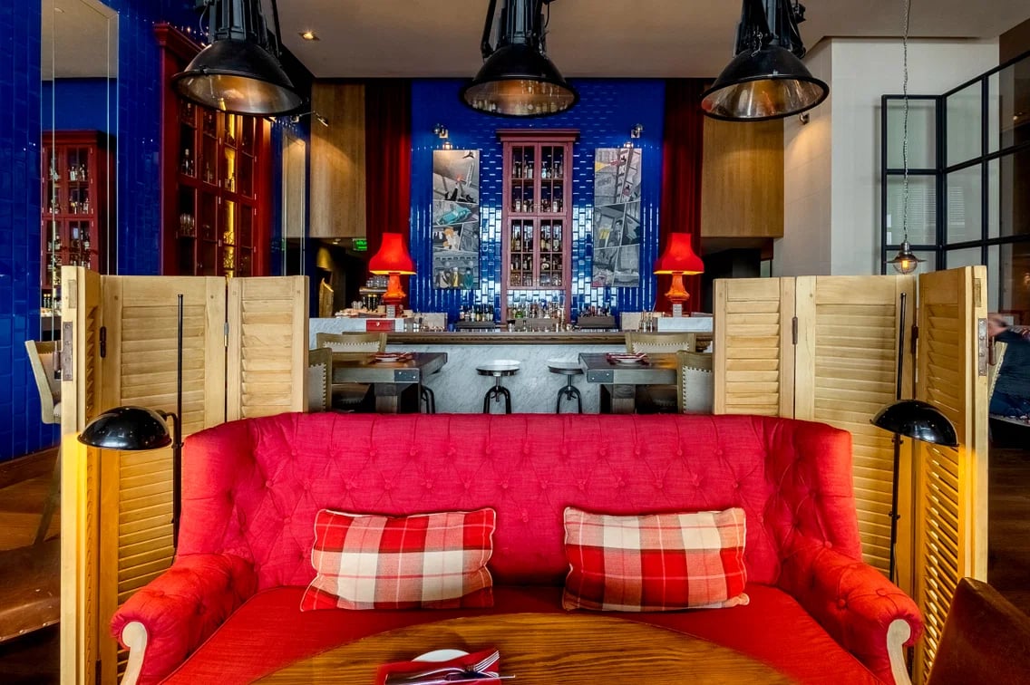 Hyatt Centric Montevideo, moderno bar