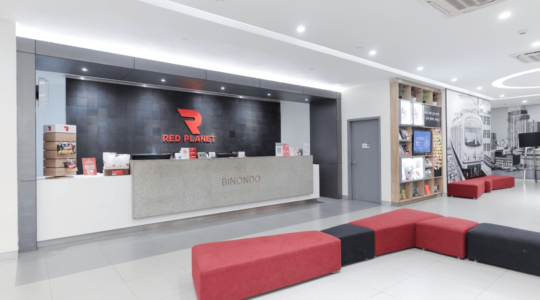 Red Planet Binondo — vibe