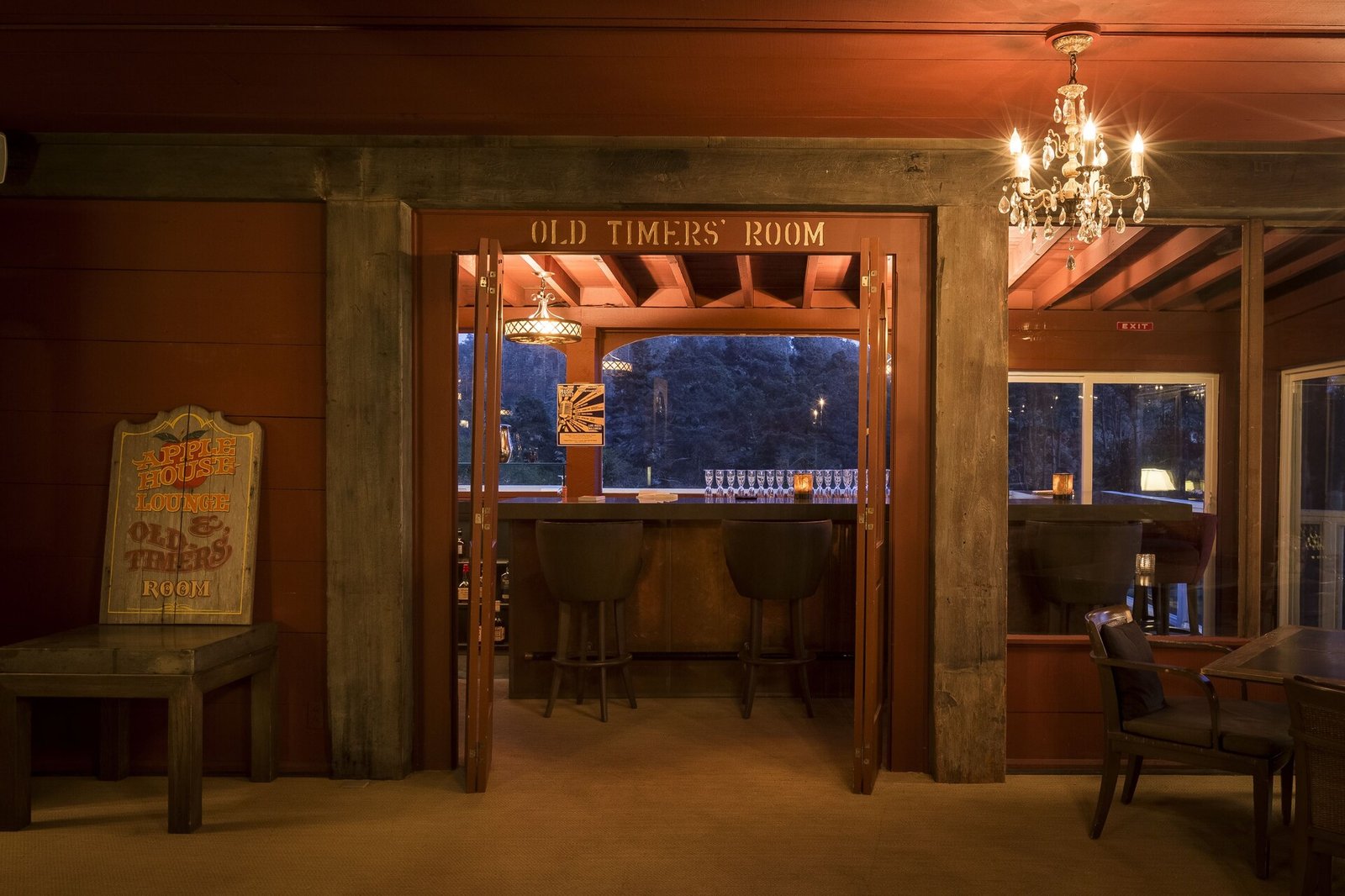 Heritage House Spa, at the table