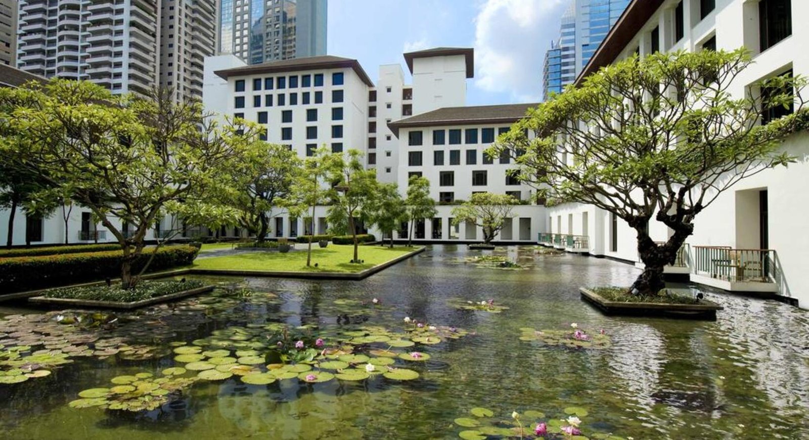 The Sukhothai Bangkok Hotel — vibe