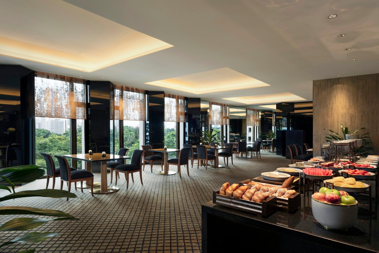 The Sukhothai Bangkok Hotel — eat & drink