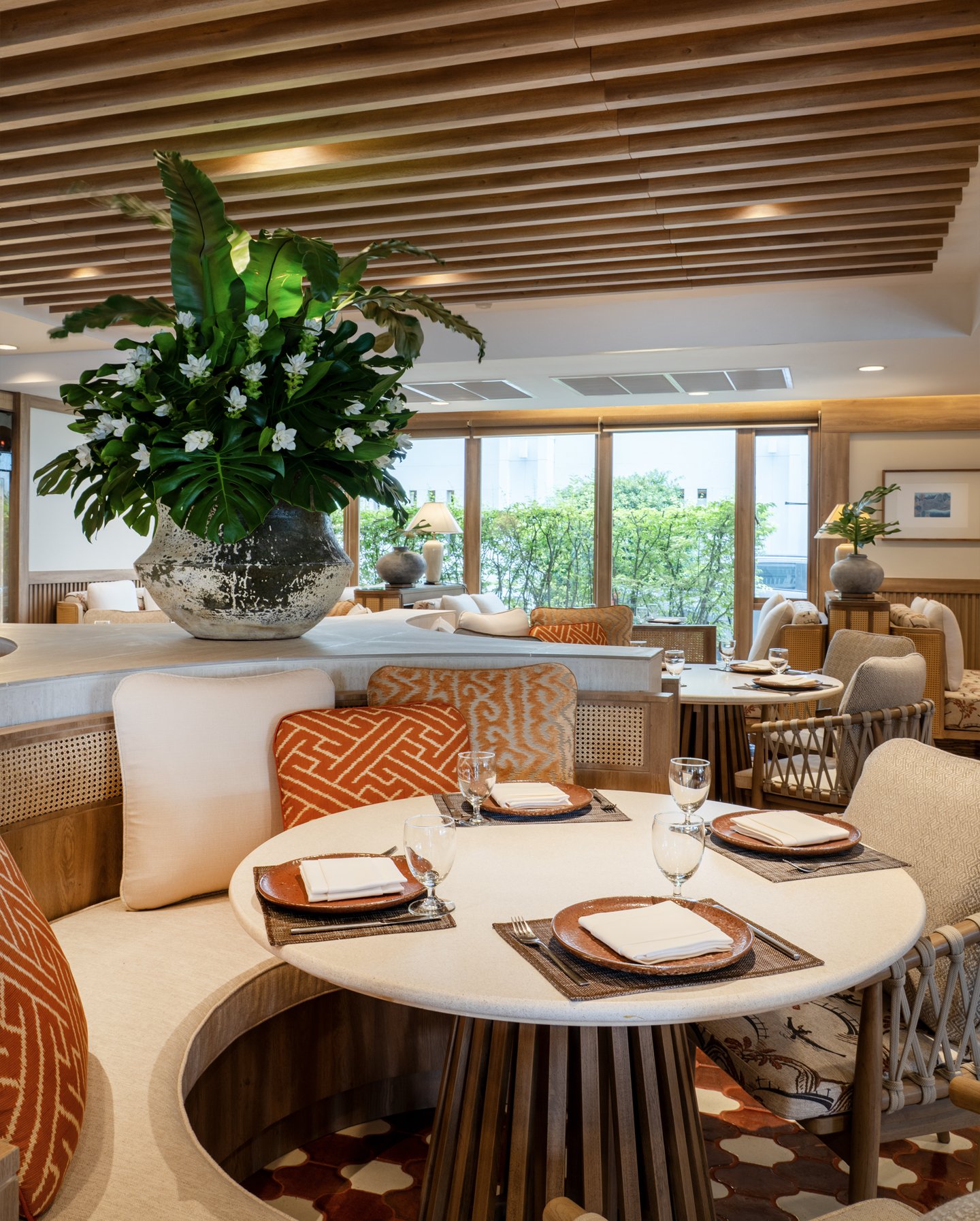 Kantary Hills Hotel — eat & drink