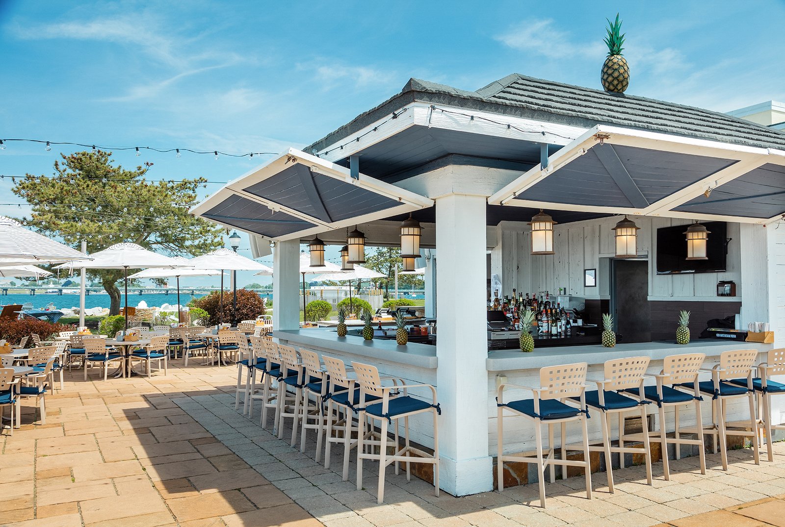Newport Harbor Island Resort, at the table