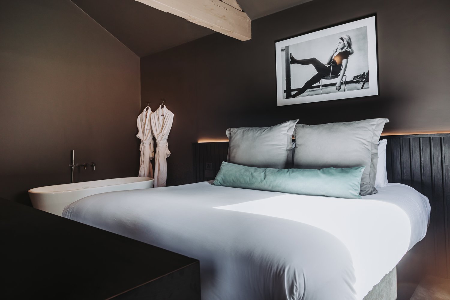 Velvet Hotel, Bar & Brasserie