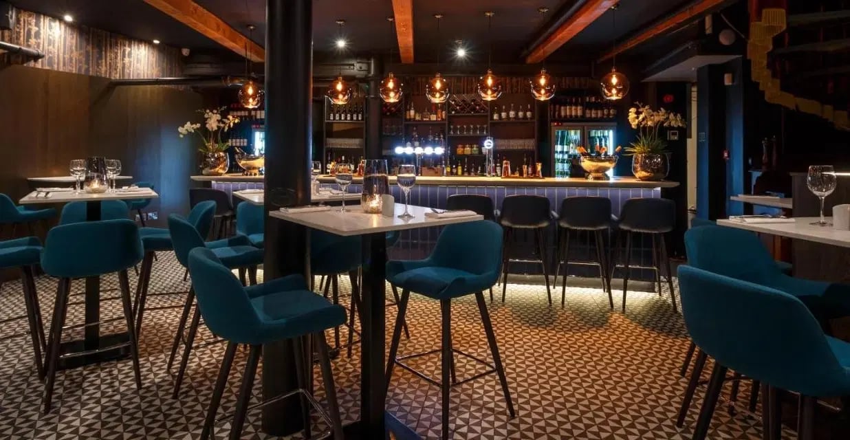 Velvet Hotel, Bar & Brasserie, village brasserie