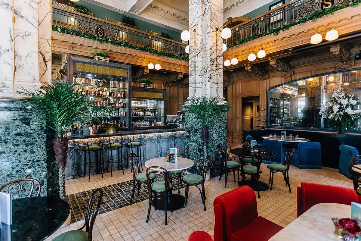 The Scotsman Hotel, at the table