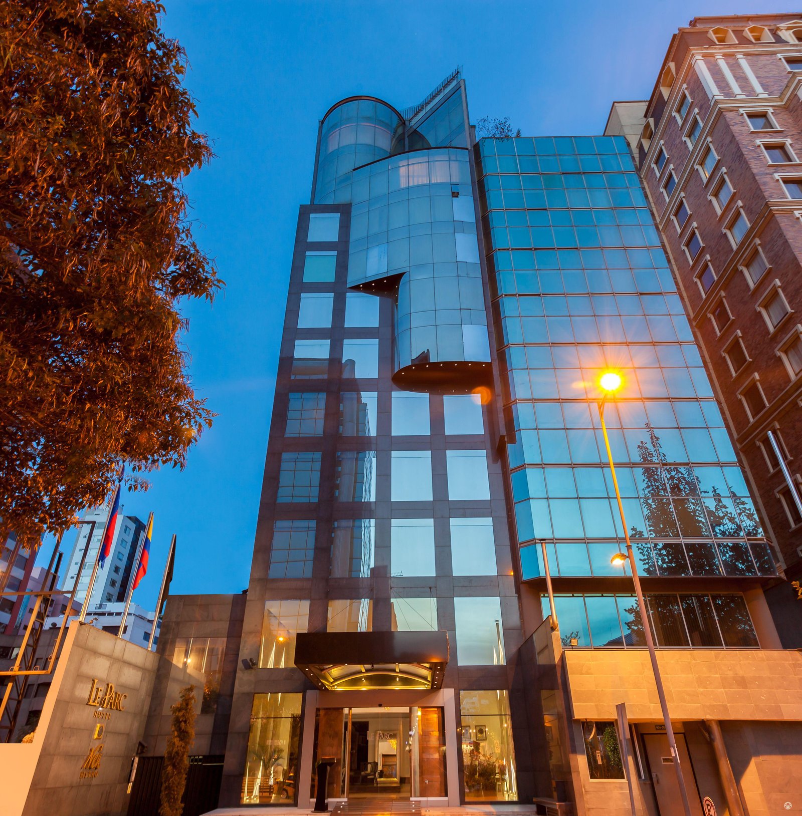 Le Parc Hotel, how it began