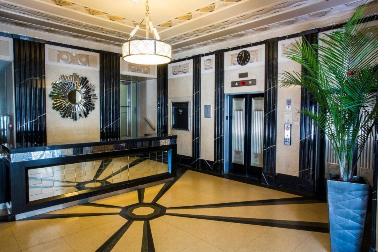 Hotel Deco Omaha, Tapestry Collection by Hilton