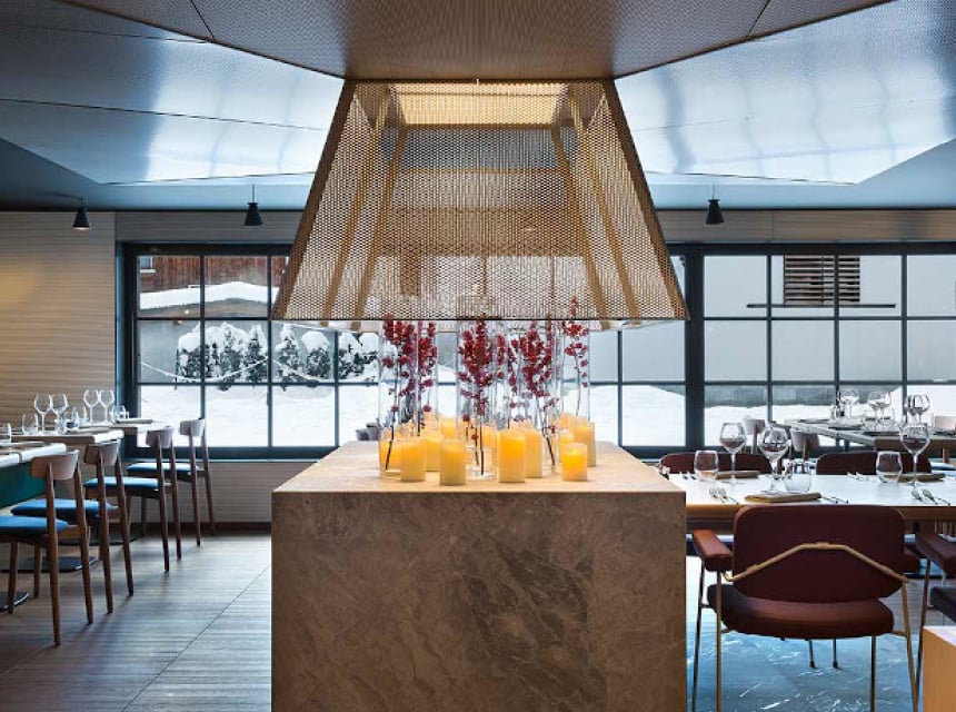 Heliopic Hotel & Spa, at the table