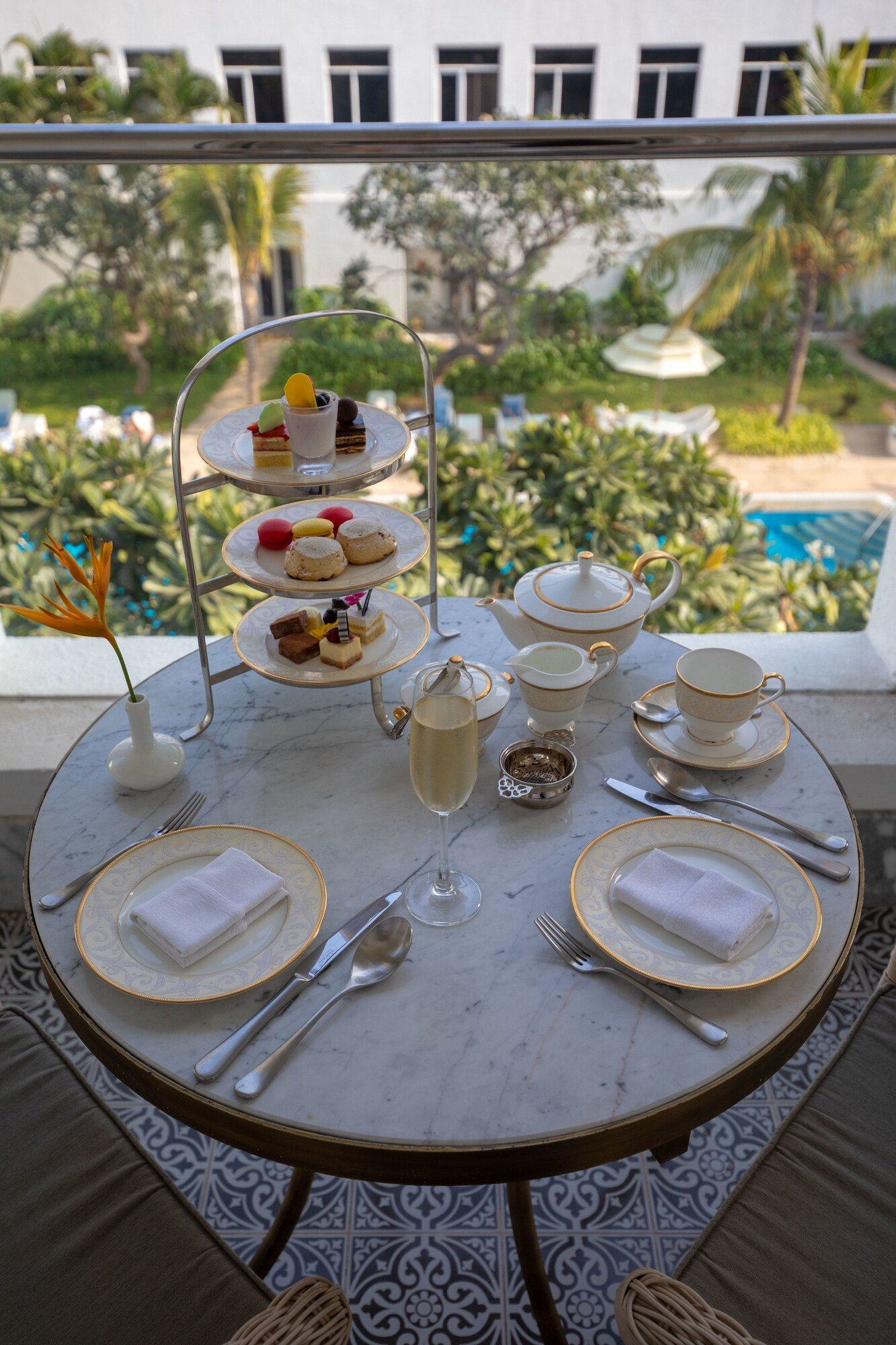 Taj Connemara, Chennai, at the table