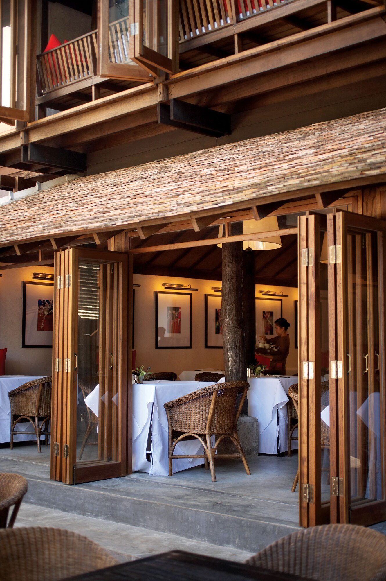 Tamarind Village, ruen tamarind restaurant