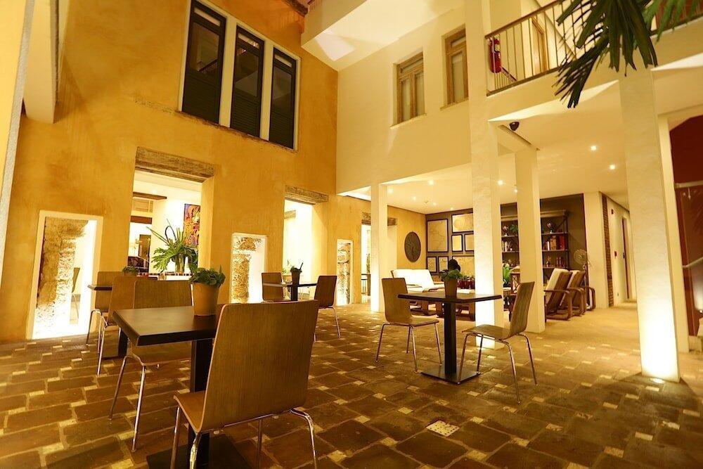 BILLINI HOTEL HISTORIC LUXURY, at the table