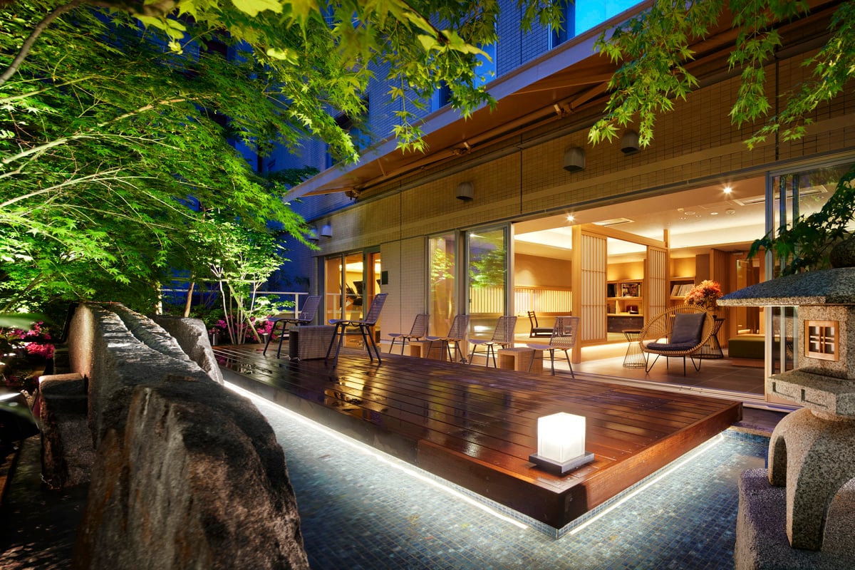 Hotel Niwa Tokyo — backstory