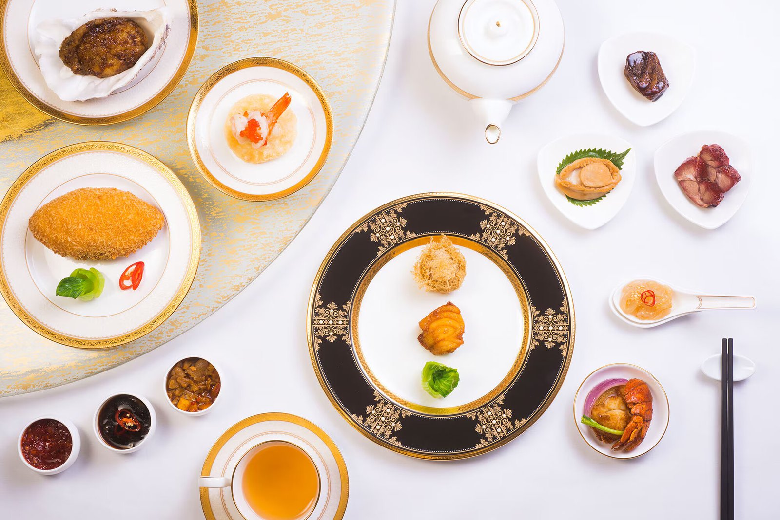 The Langham Hong Kong — vibe