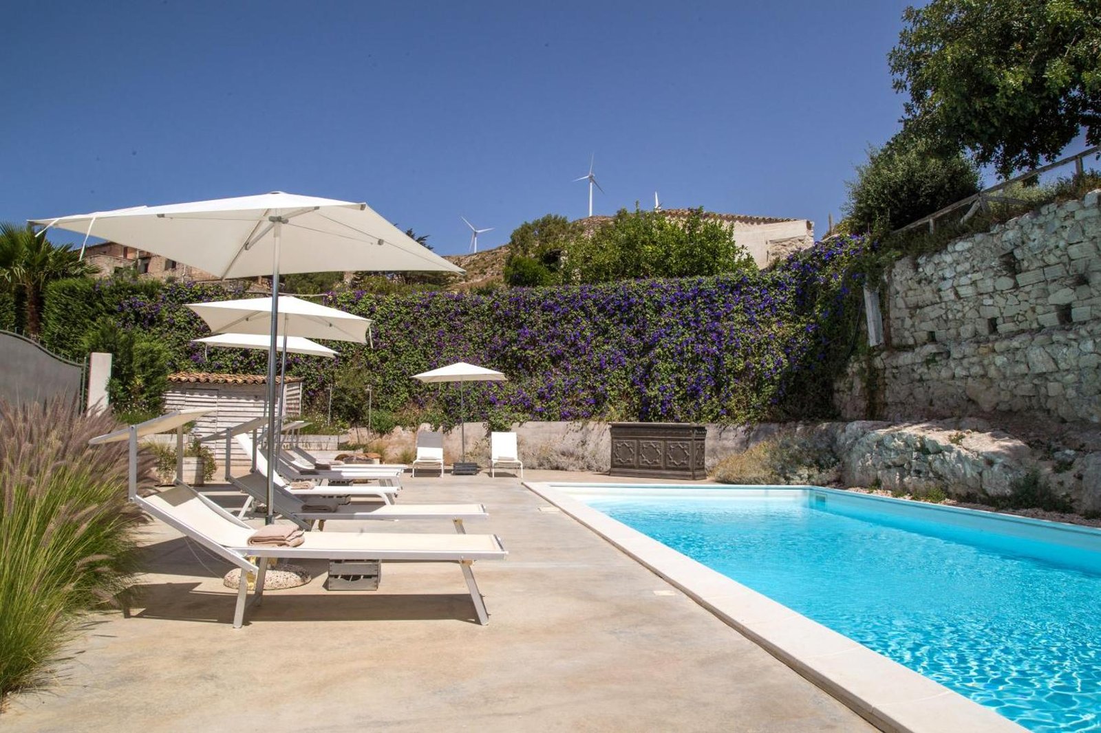 Masseria Agnello, the pool
