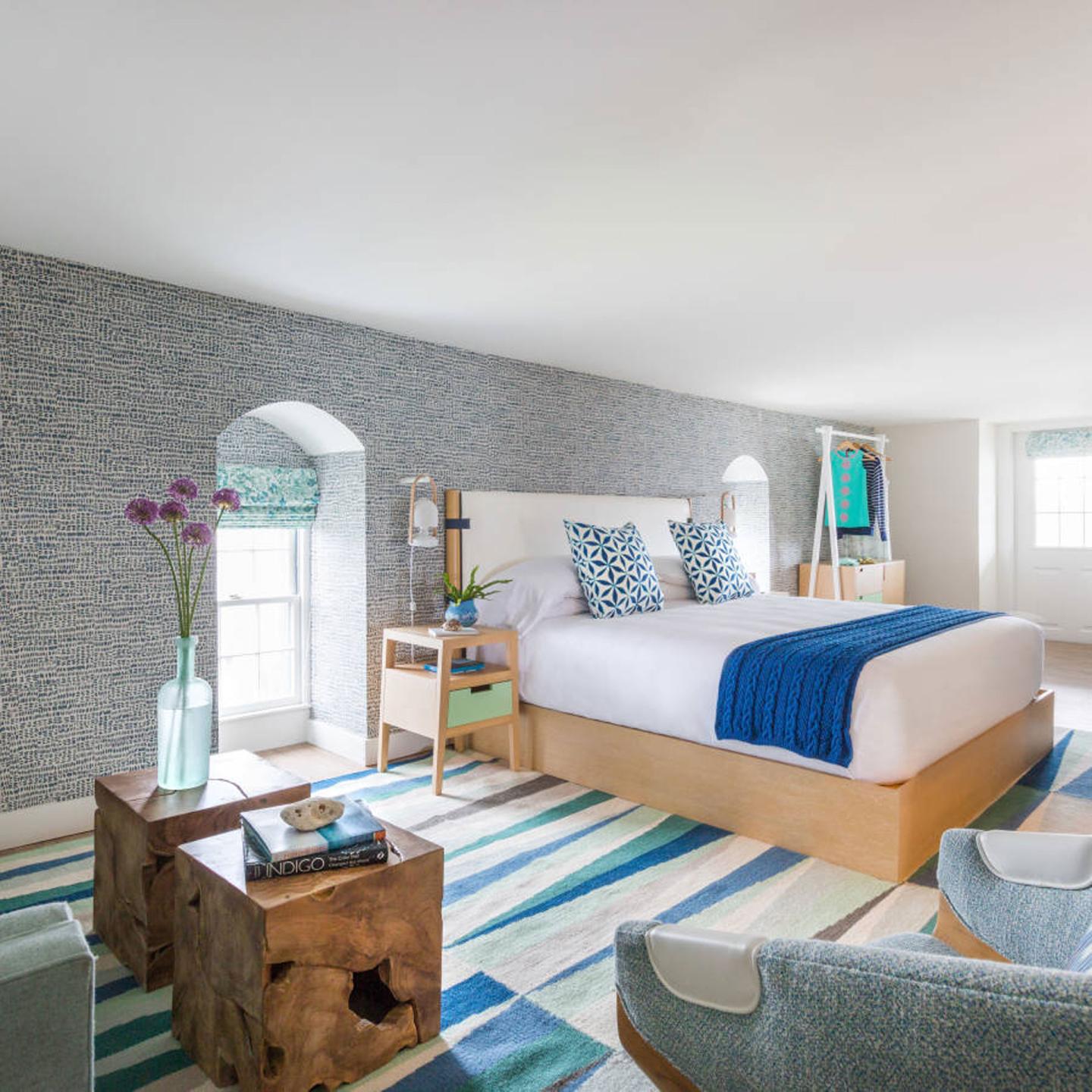 Summercamp, rooms