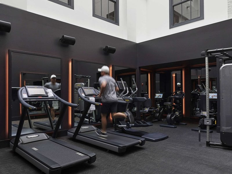 Hotel Savoy Kansas City, Tapestry Collection by Hilton, the gym