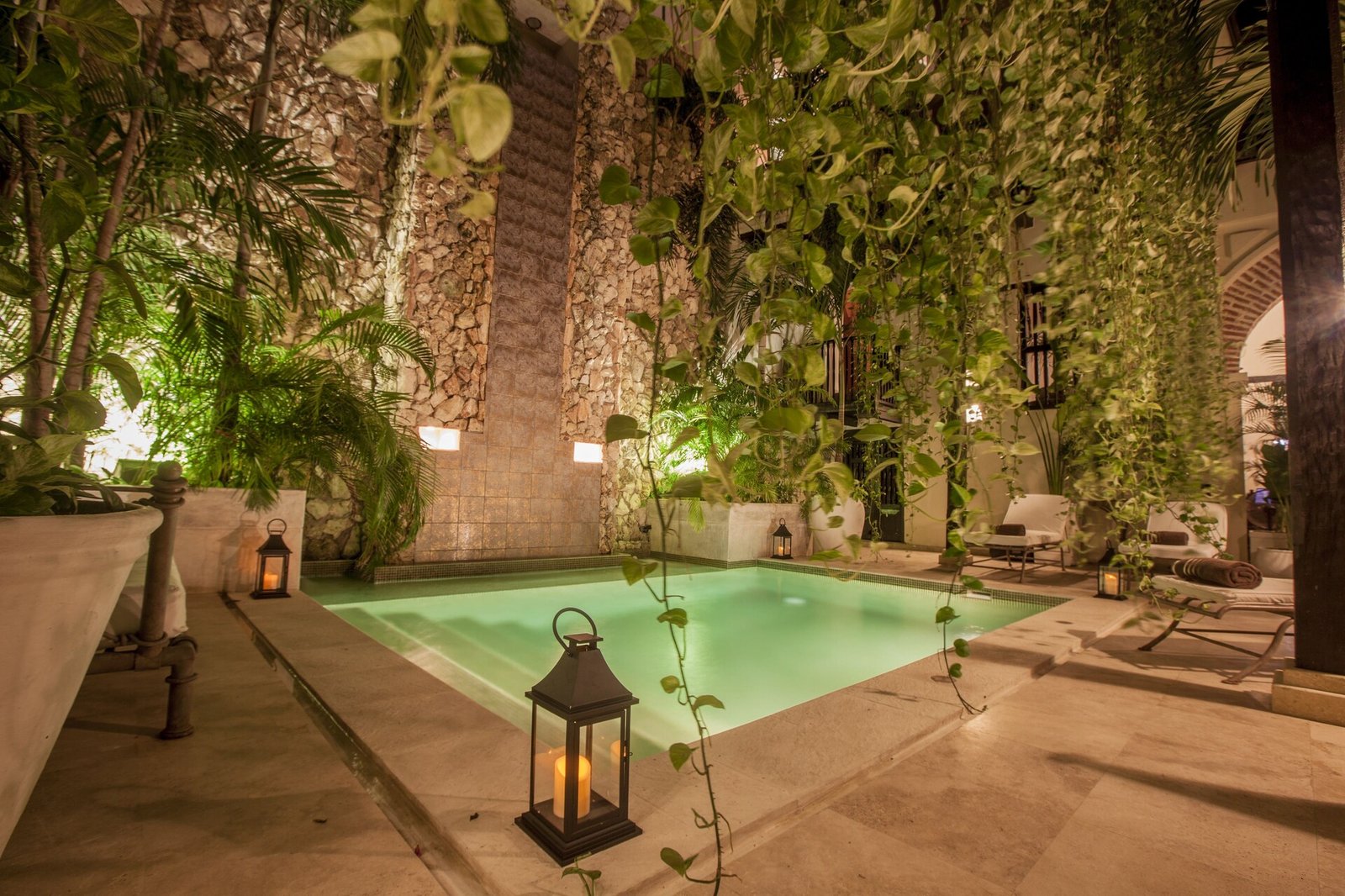 Casa de Alba Hotel Boutique, the pool