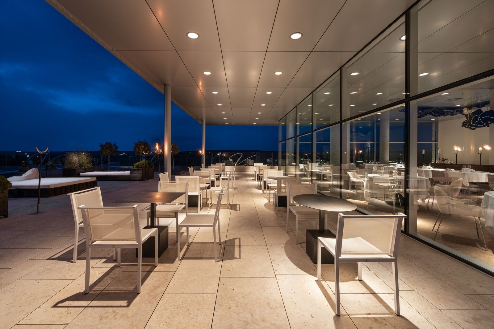 Valbusenda Hotel Bodega & Spa, at the table