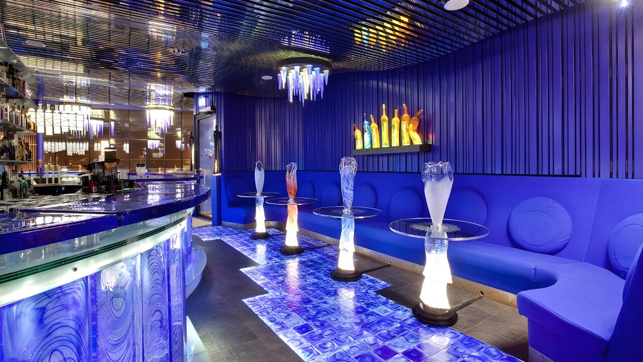 Kosta Boda Art Hotel, glasbaren